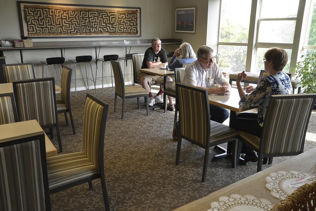 The Madison Inn Spokane Bagian luar foto