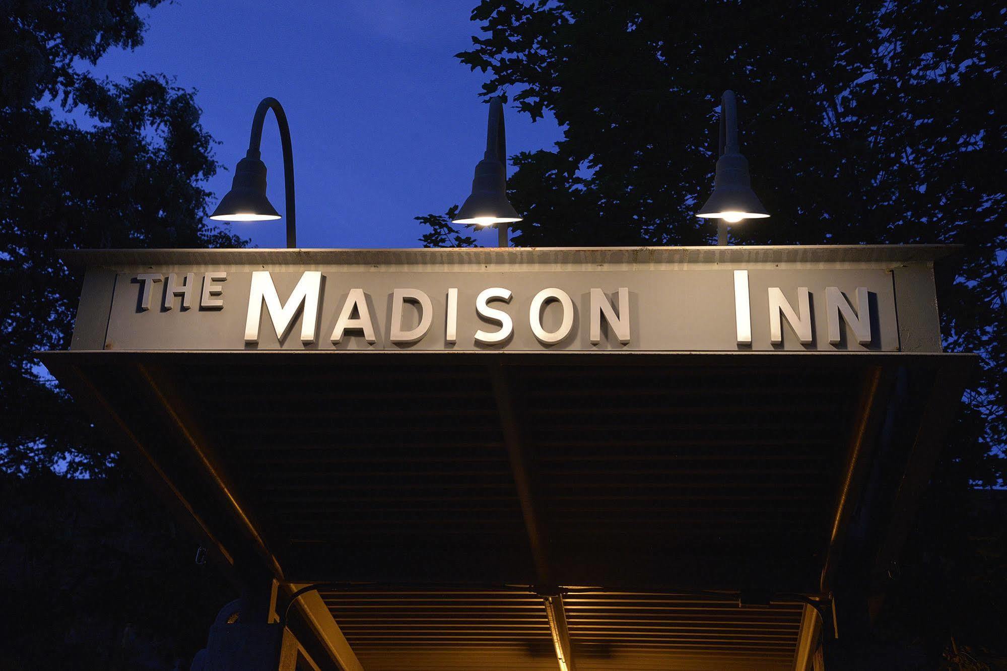The Madison Inn Spokane Bagian luar foto
